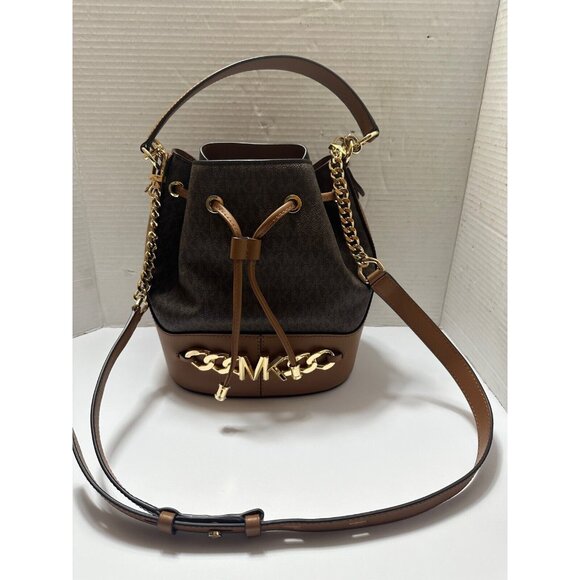 MICHAEAL KORS Devon Medium Logo Bucket Bag  NEW - Picture 1 of 13